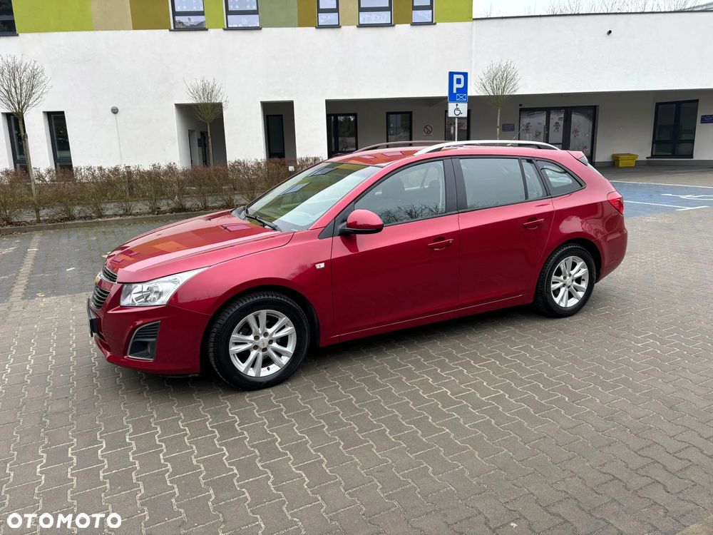 Chevrolet Cruze - 11