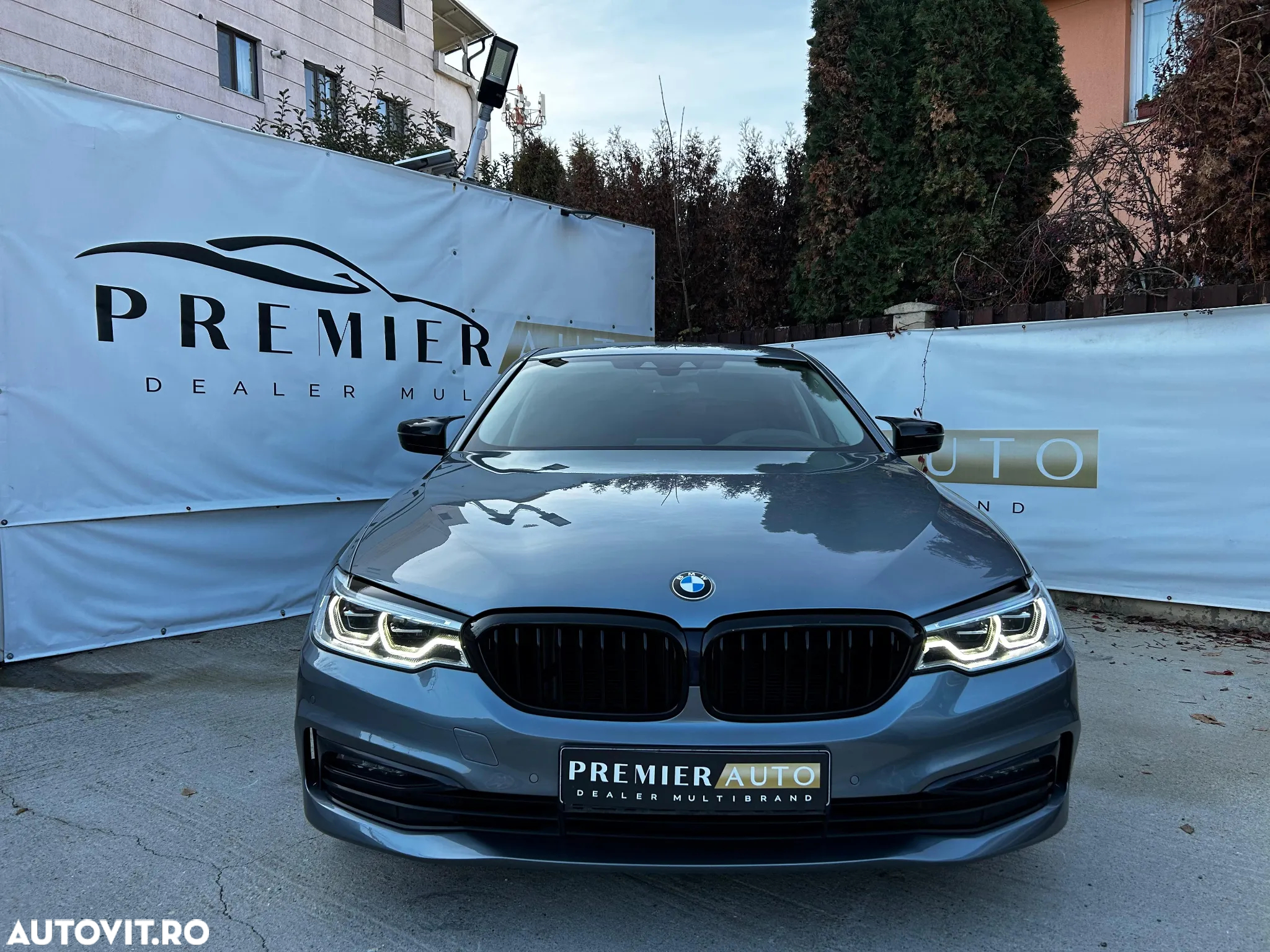 BMW Seria 5 520d Aut. Sport Line - 8