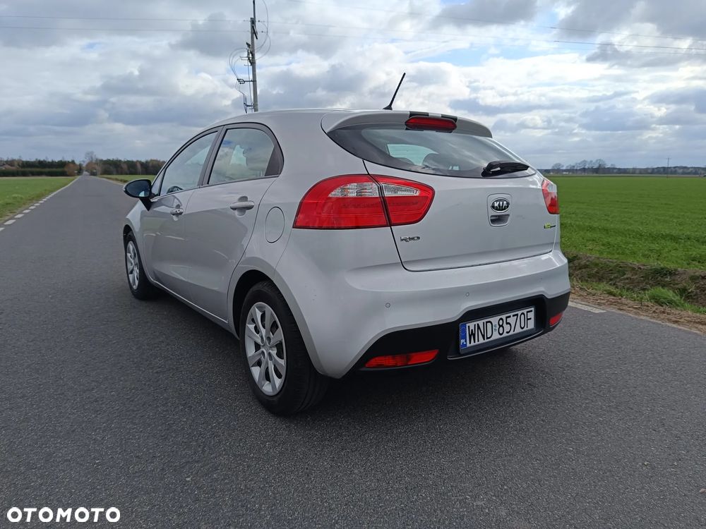 Kia Rio 1.2 XL - 5