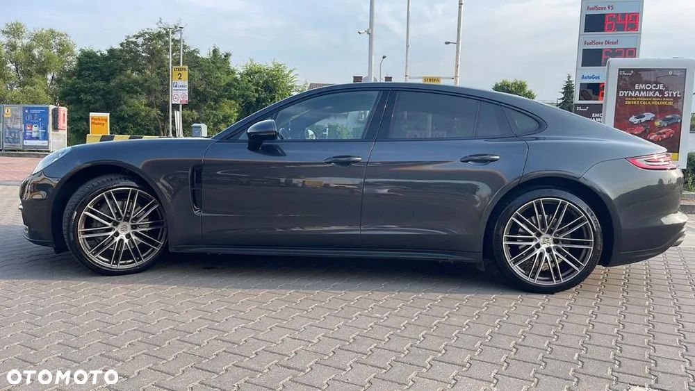 Porsche Panamera 4S Executive - 5