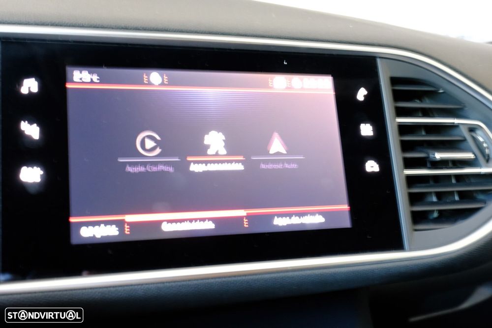 Peugeot 308 1.2 PureTech GT EAT8 - 32