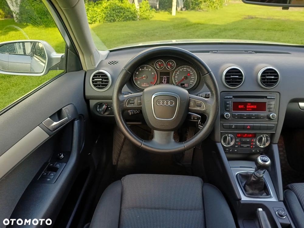Audi A3 Sportback 1.6 Ambition - 10