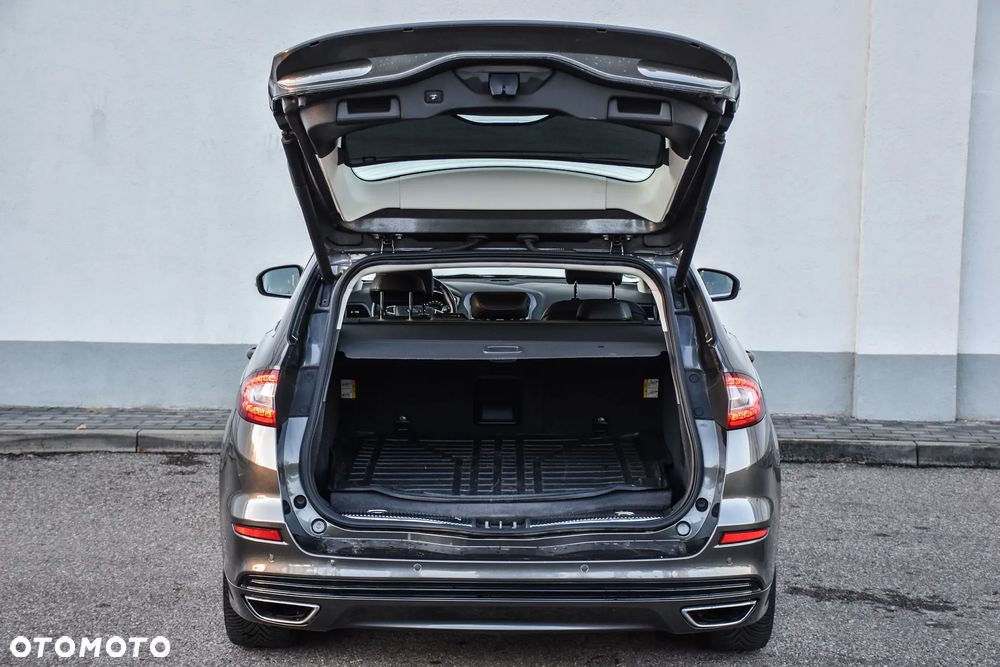 Ford Mondeo 2.0 TDCi Bi-Turbo PowerShift-Aut Titanium - 37