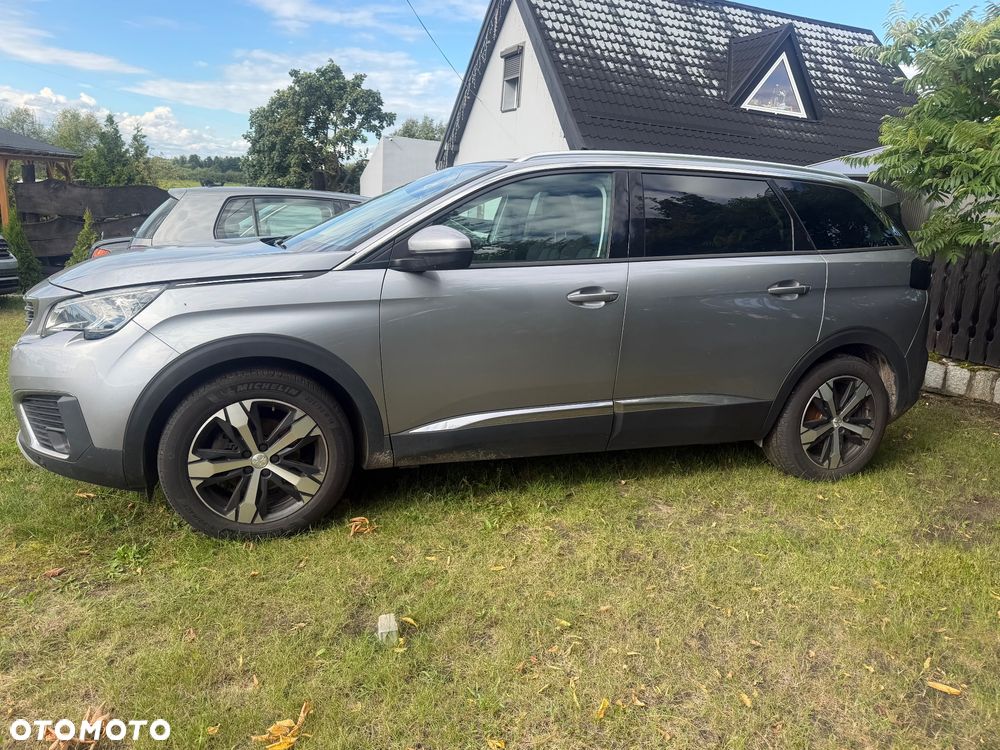 Peugeot 5008 BlueHDI 130 EAT8 Active Business-Paket - 1