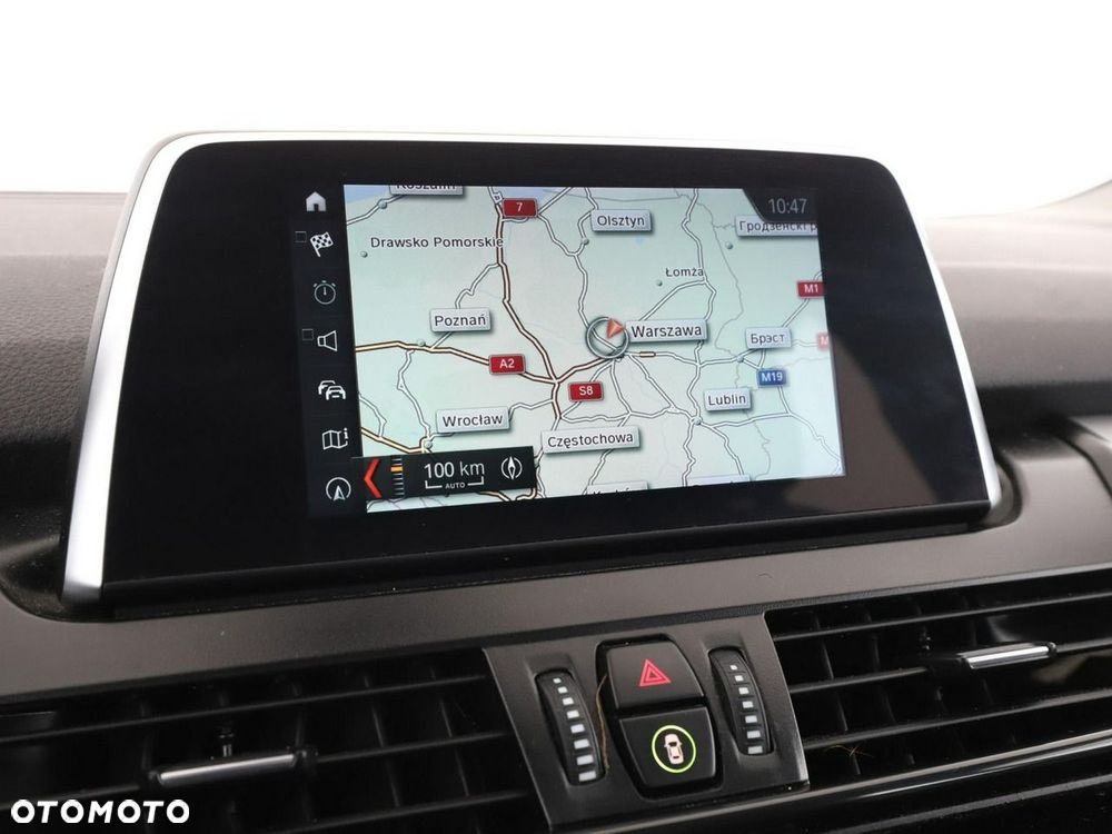 BMW Seria 2 218d xDrive - 26