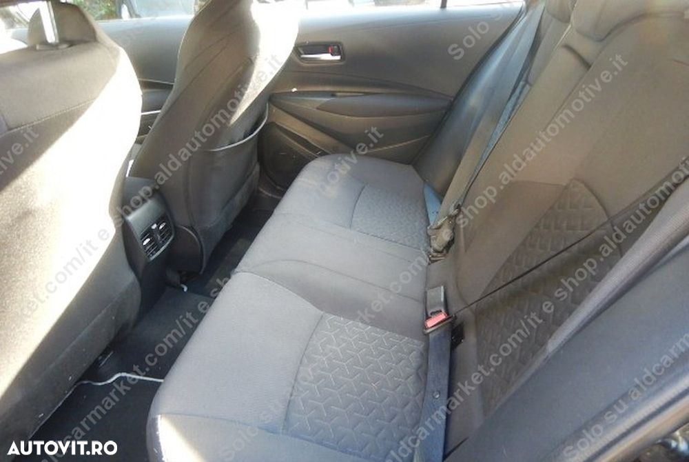 Toyota Corolla 1.8 HSD Business - 9