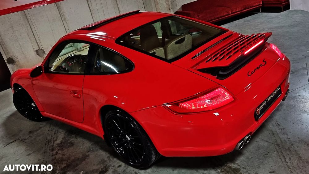 Porsche 911 Carrera S Tiptronic - 28