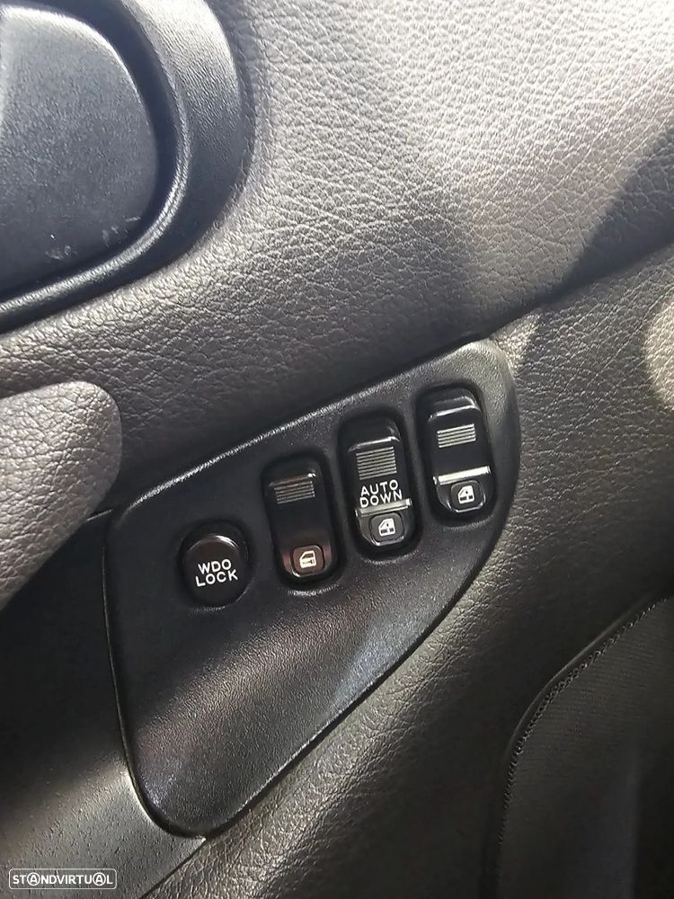 Mitsubishi 3000 GT - 22