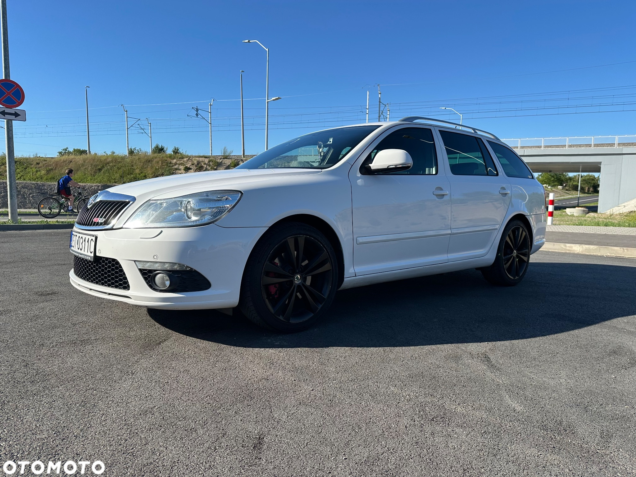Skoda Octavia 2.0 TDI CR DPF DSG RS - 4