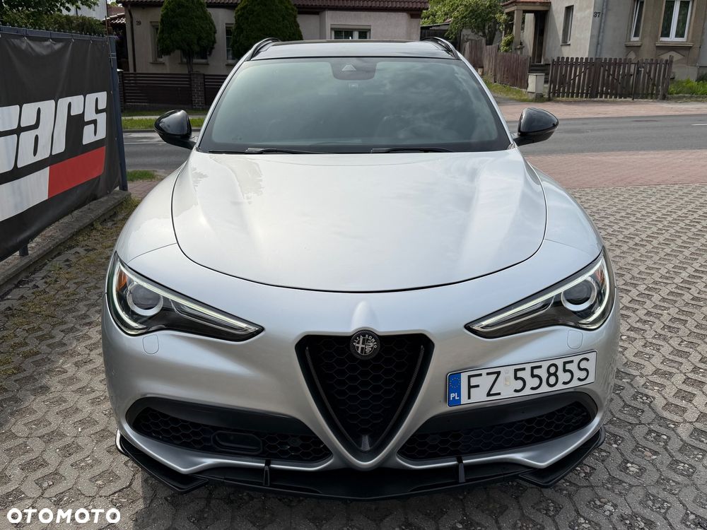 Alfa Romeo Stelvio 2.0 Turbo 16V AT8-Q4 Veloce - 2