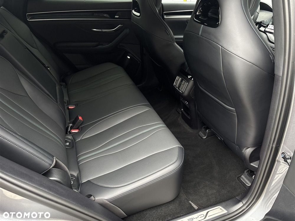 BYD Seal U - 9