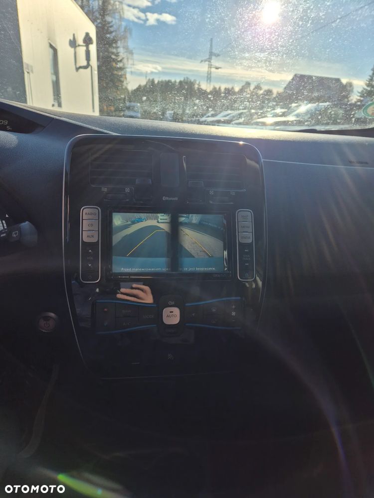 Nissan Leaf 30 kWh (mit Batterie) Visia - 3