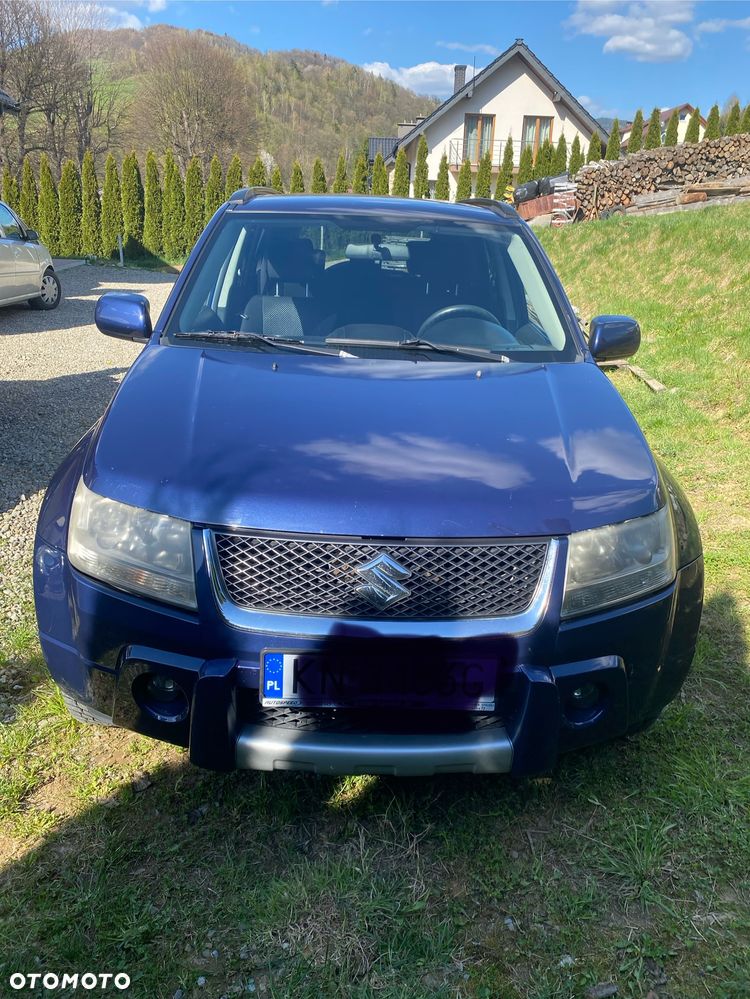 Suzuki Grand Vitara 2.0 Comfort - 1