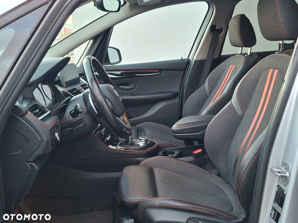 BMW Seria 2 218d Sport Line sport - 7