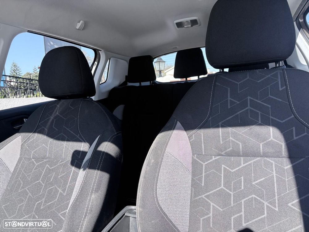 Peugeot 2008 1.2 PureTech Style - 10