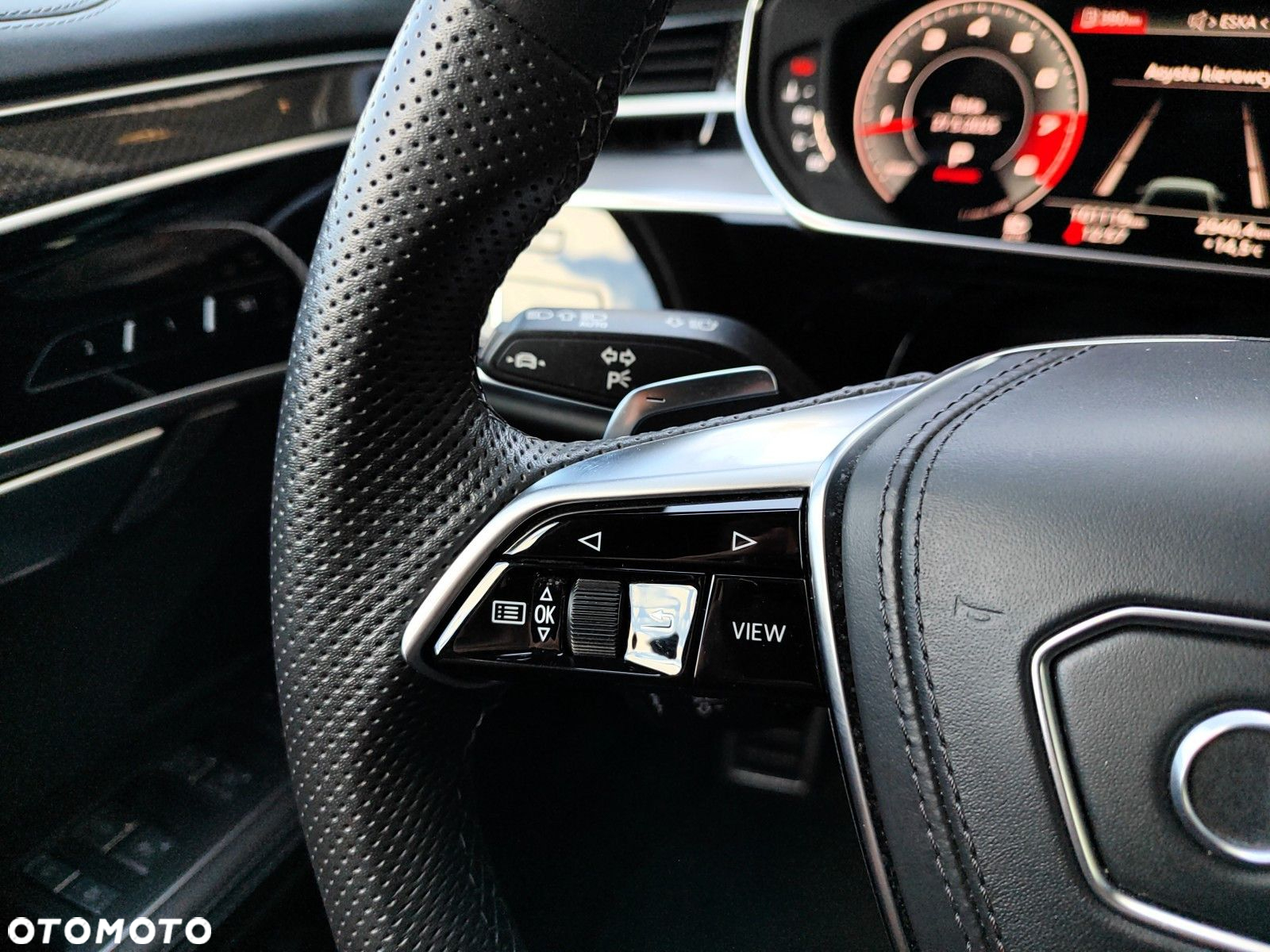 Audi S8 - 23