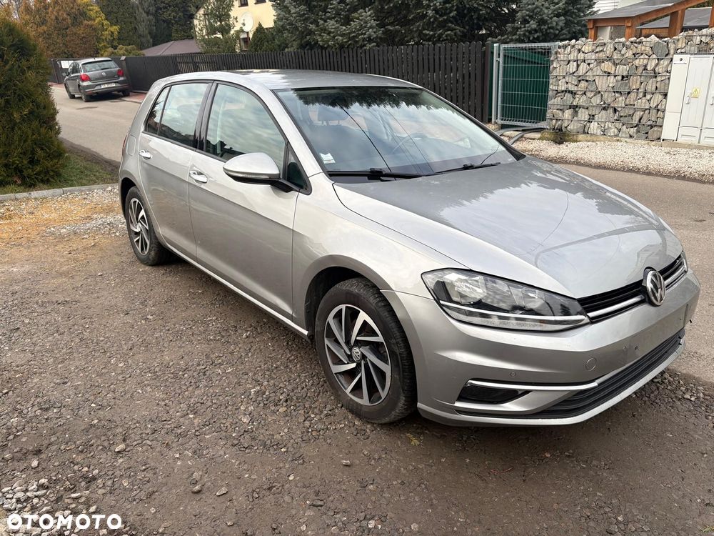 Volkswagen Golf 1.6 TDI SCR Comfortline - 3