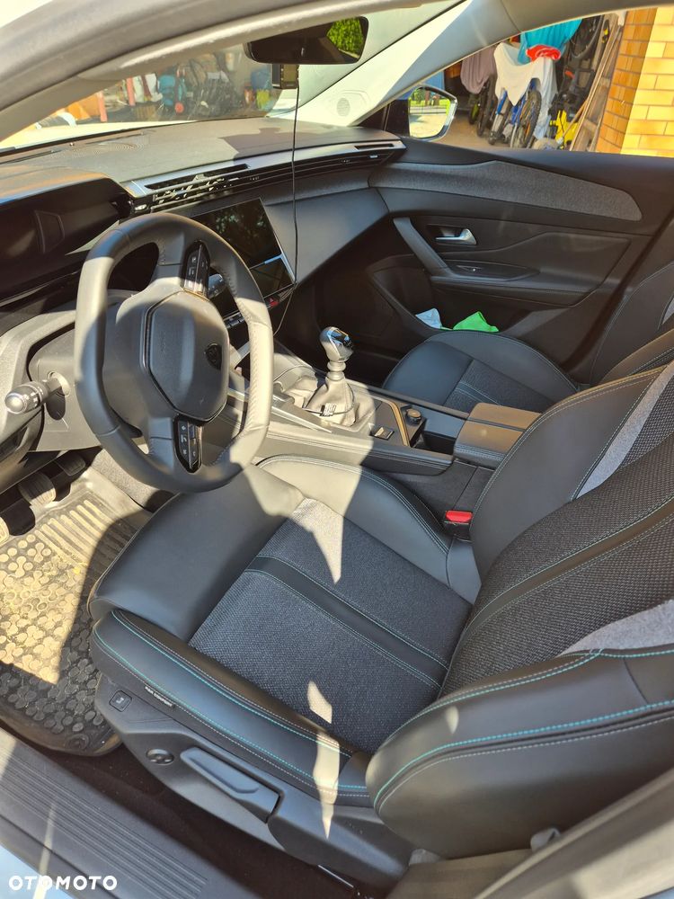 Peugeot 308 1.2 PureTech GPF Allure Pack S&S - 5