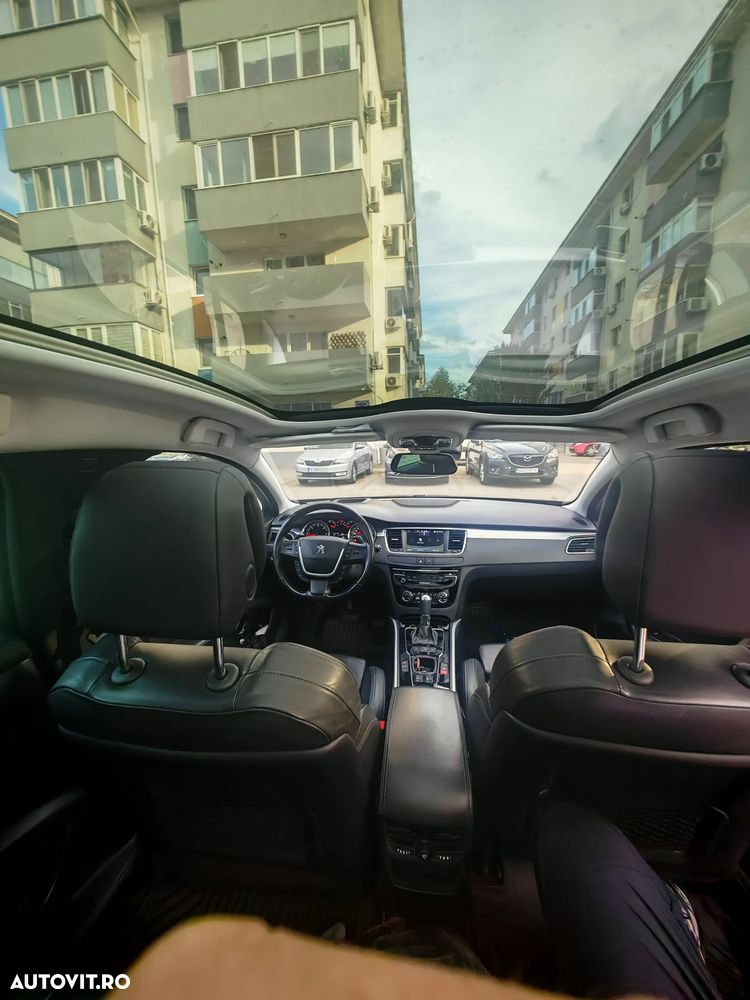 Peugeot 508 2.2 HDI FAP BVA GT - 12