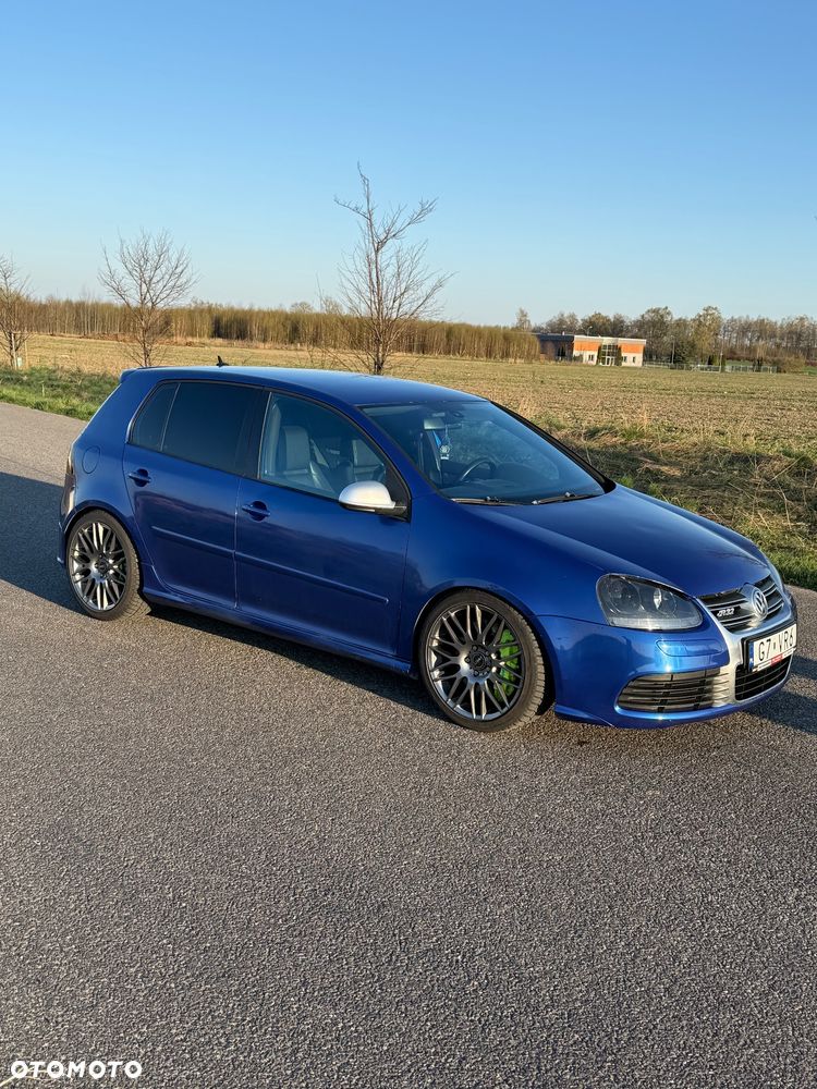 Volkswagen Golf R32 DSG - 1