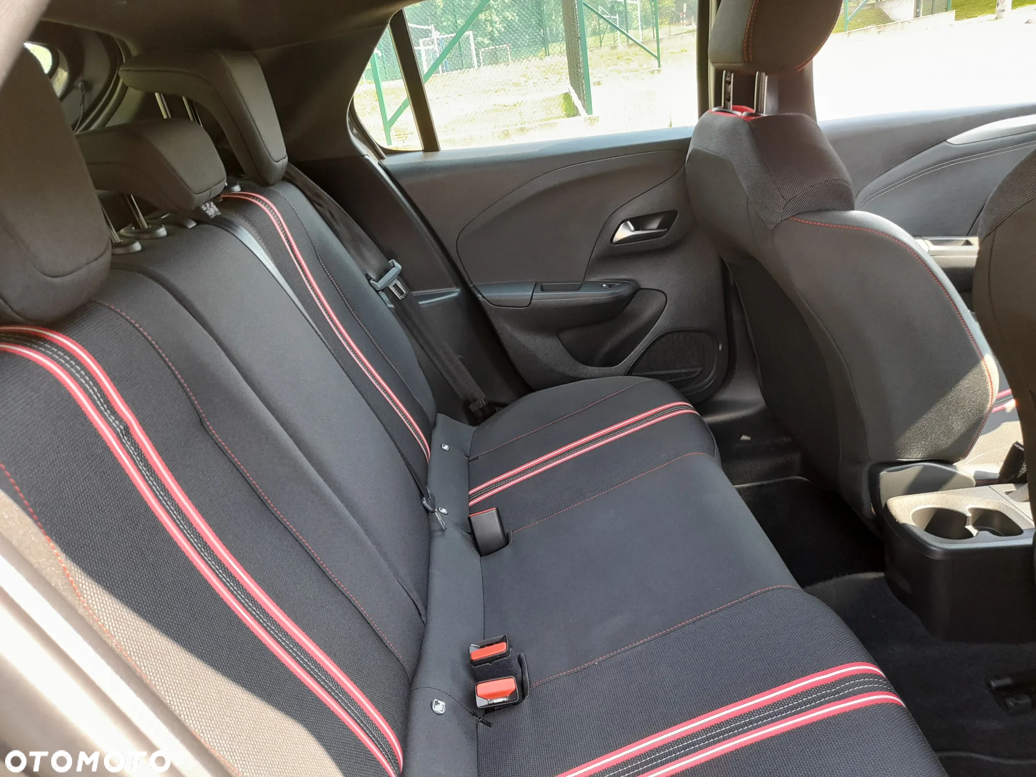 Opel Corsa 1.2 GS Line S&S - 17