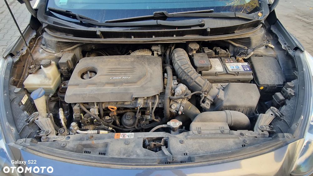 Hyundai i30 Kombi 1.6 CRDI Premium - 6