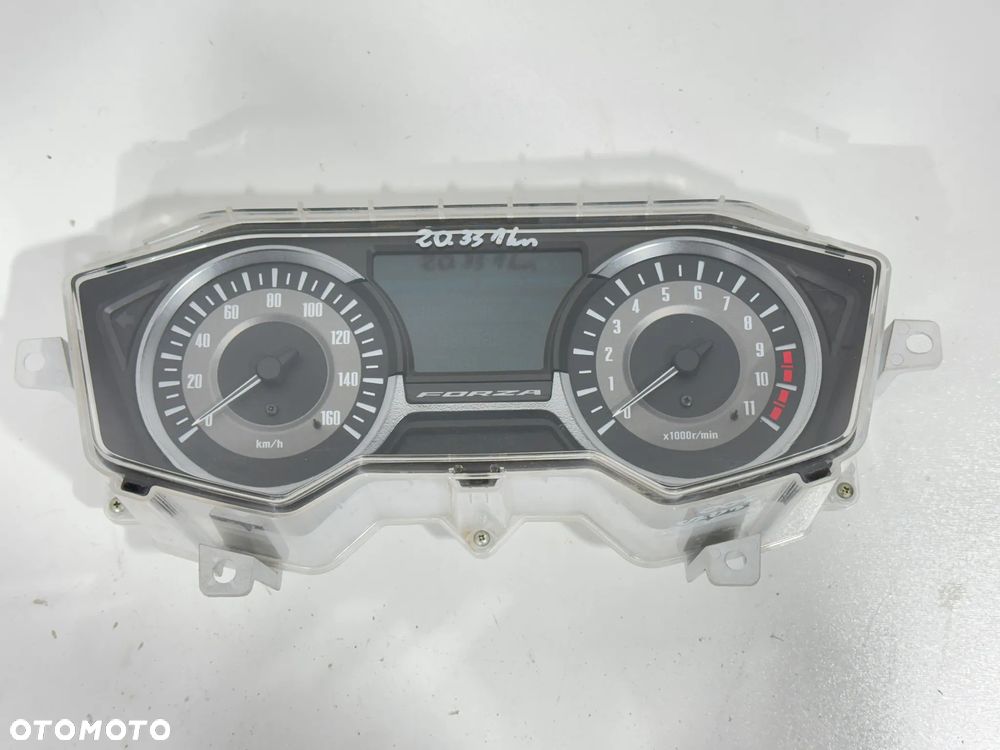 Licznik  Honda Forza 300 NSS  18-20r  20.331km - 2