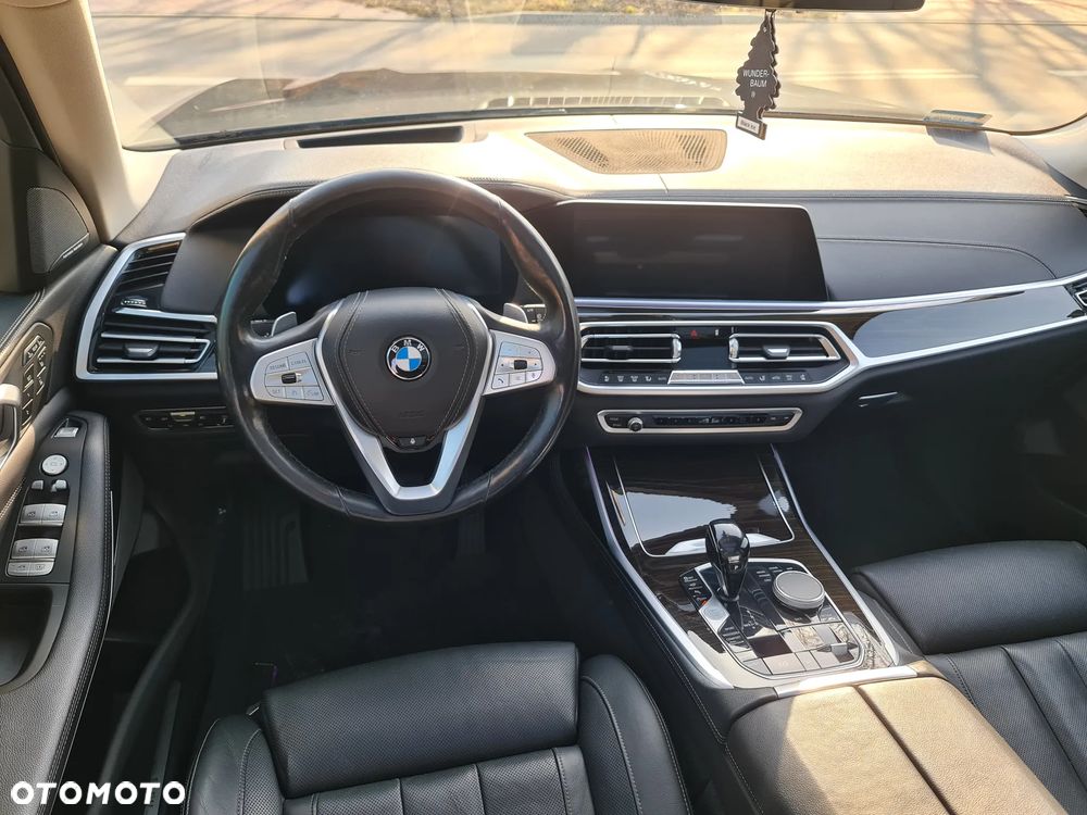 BMW X7 xDrive40i - 4