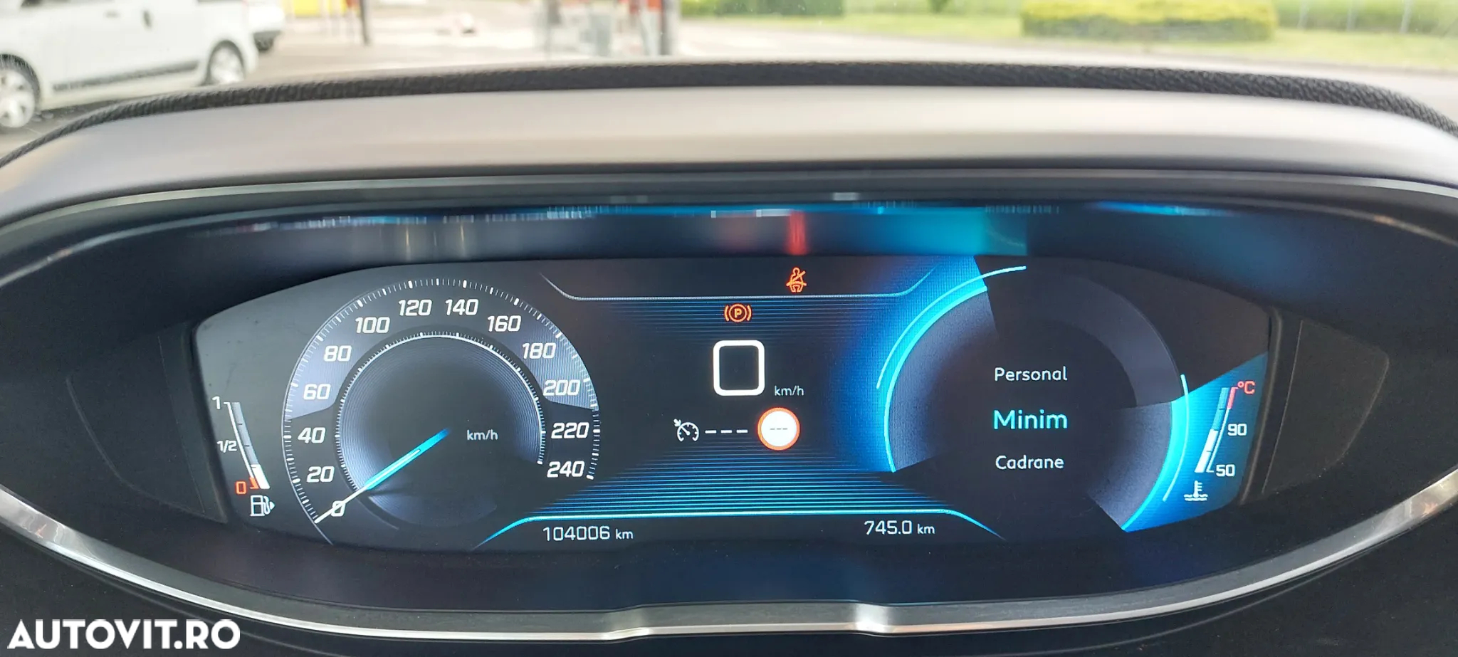 Peugeot 3008 1.6 BlueHDI S&S Allure - 10