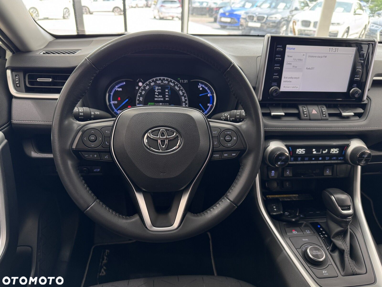 Toyota RAV4 - 15