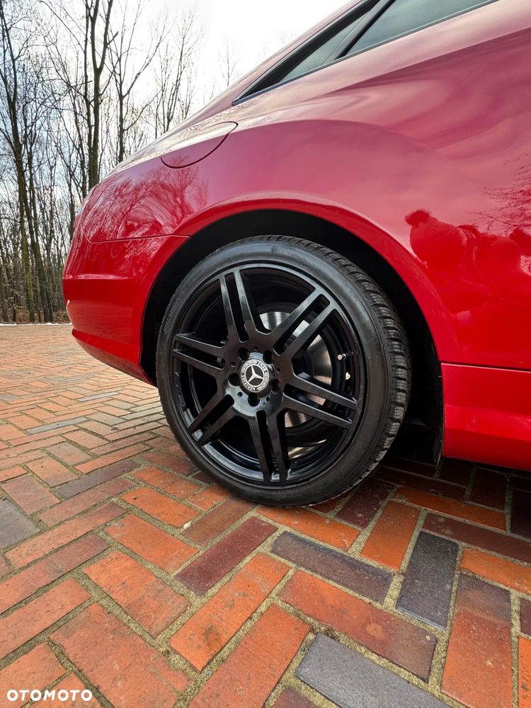 Mercedes-Benz Klasa E - 27