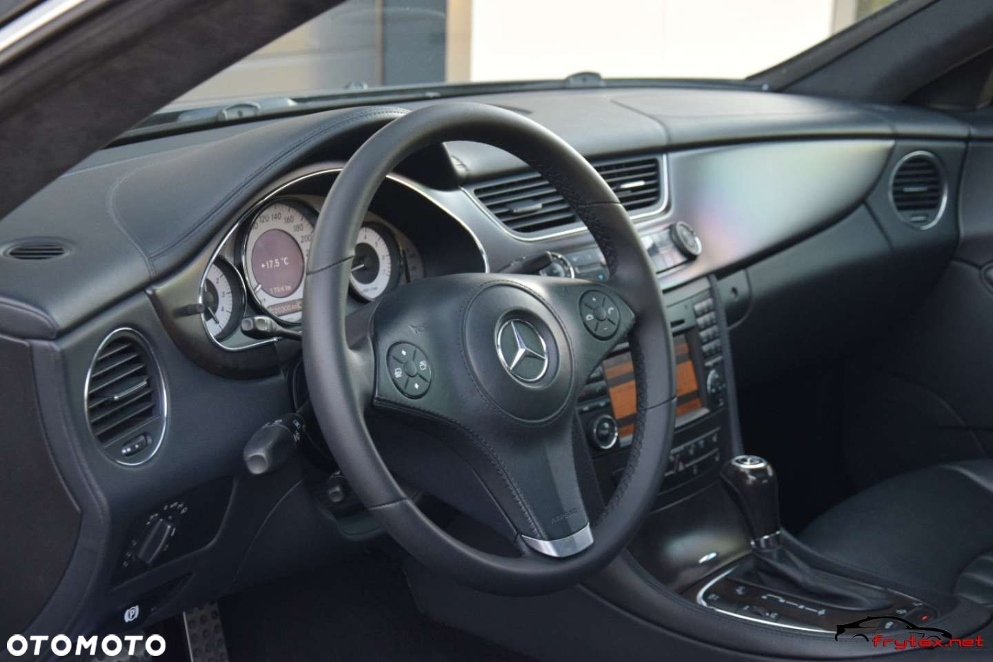 Mercedes-Benz CLS - 20