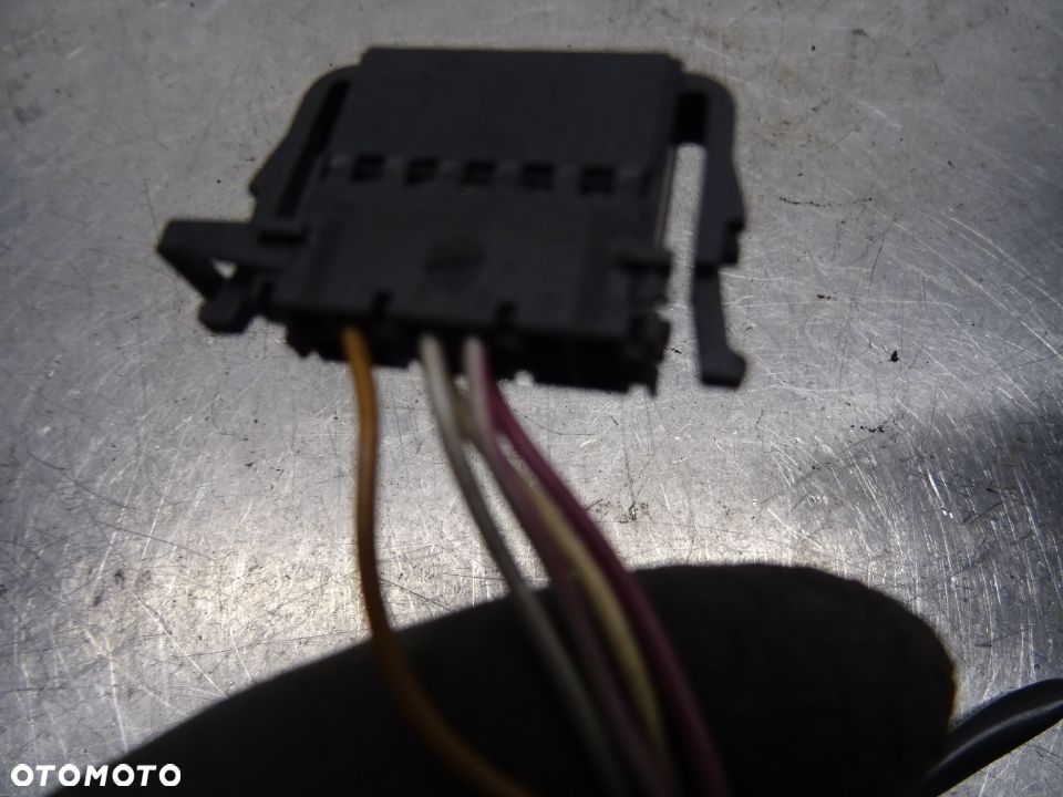 VW PASSAT B5 SEDAN 96-00 LUSTERKO ZEWNĘTRZNE PRAWE  5 KABLI LAK LN5Y - 2