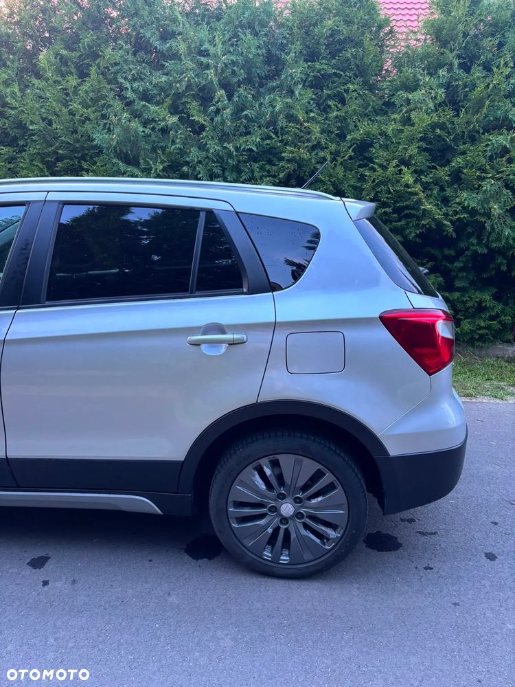 Suzuki SX4 1.6 Premium - 8