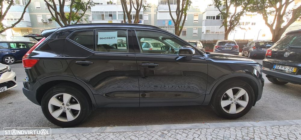 Volvo XC 40 1.5 T3 Momentum - 5