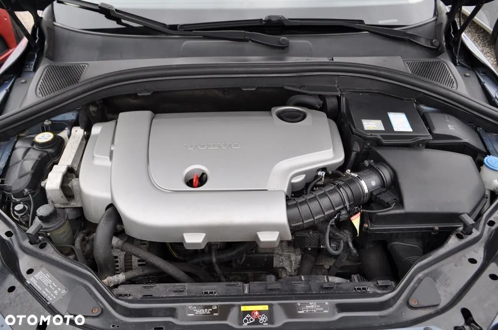 Volvo XC 60 - 30