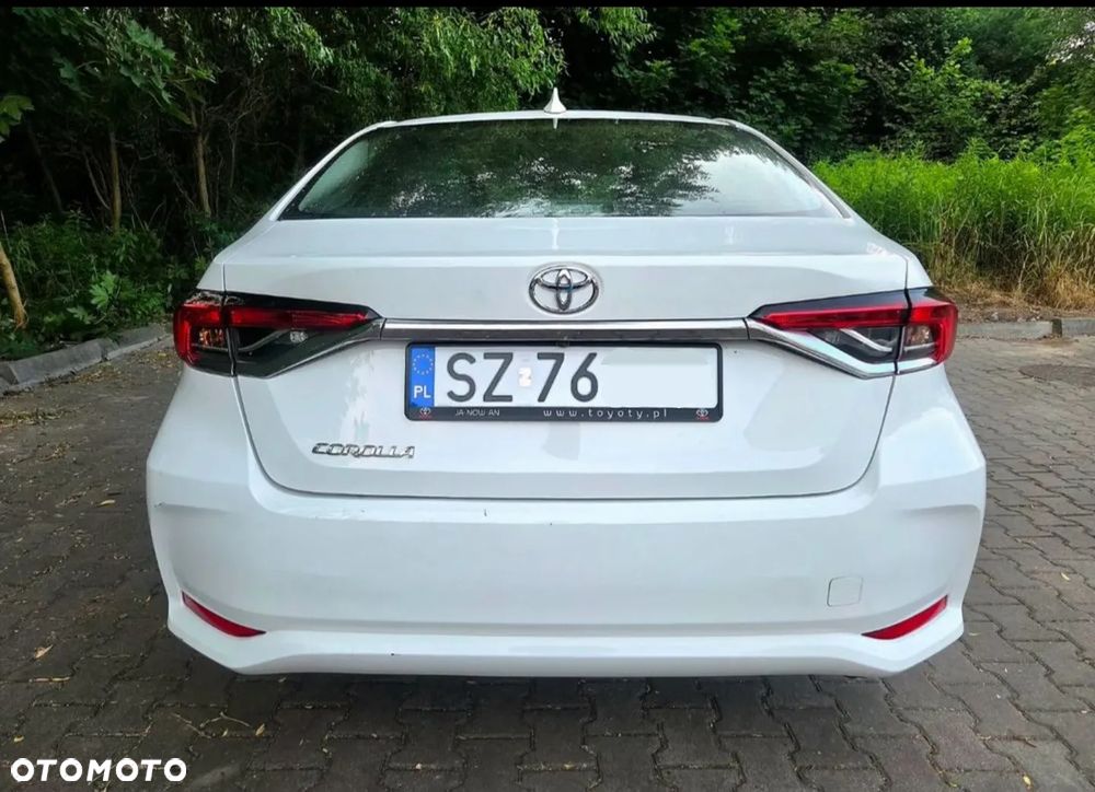 Toyota Corolla 1.6 Premium - 4