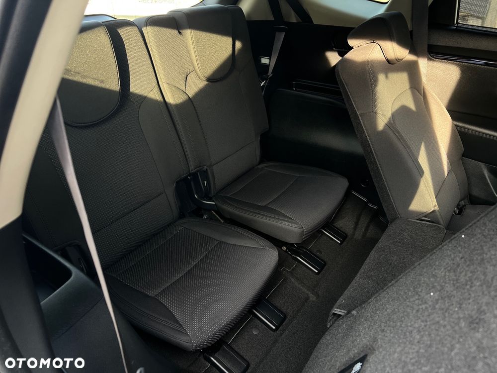 Kia Carens 1.6 GDI XL 7os - 37