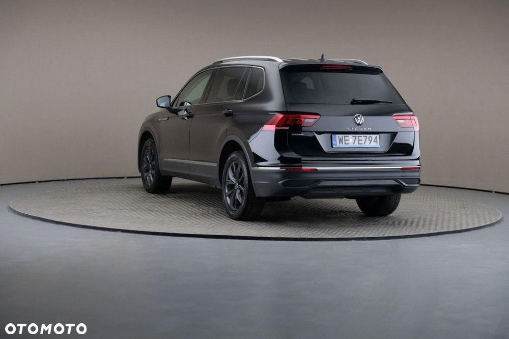 Volkswagen Tiguan Allspace 2.0 TDI Life DSG - 2