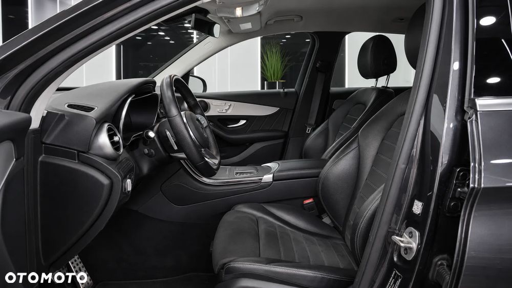 Mercedes-Benz GLC 200 d 4Matic 9G-TRONIC AMG Line - 7