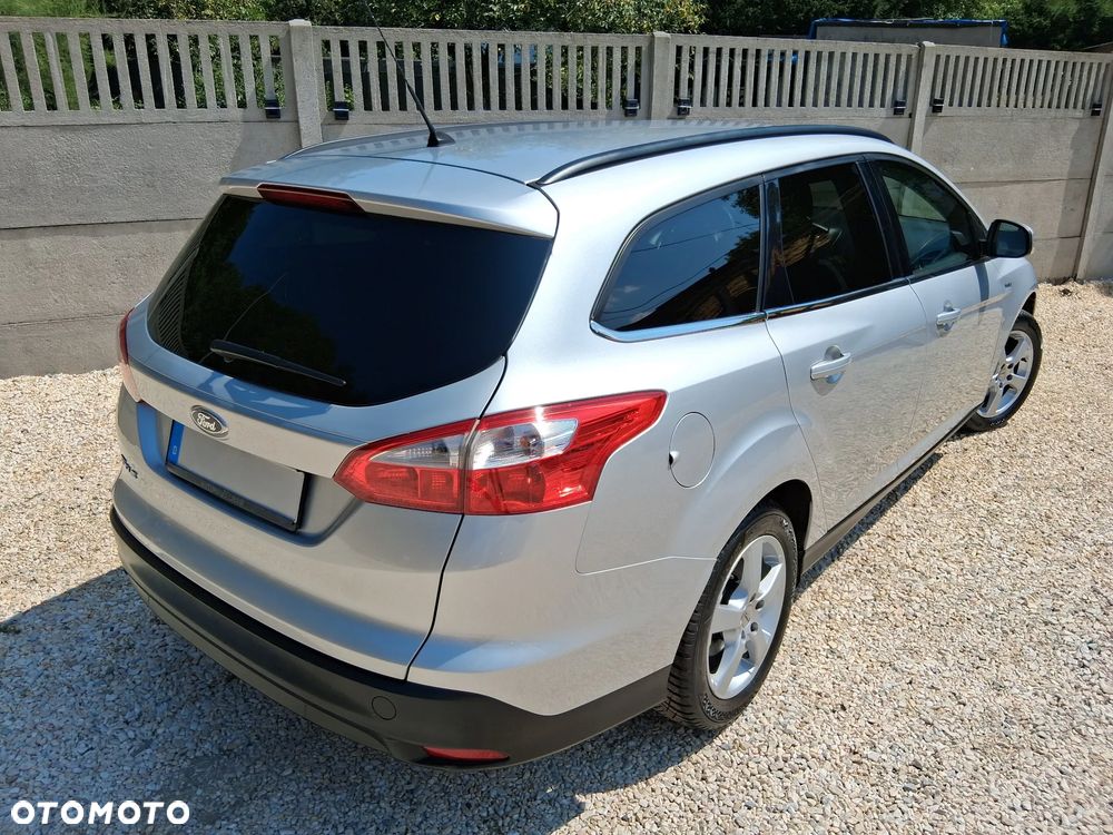 Ford Focus - 30