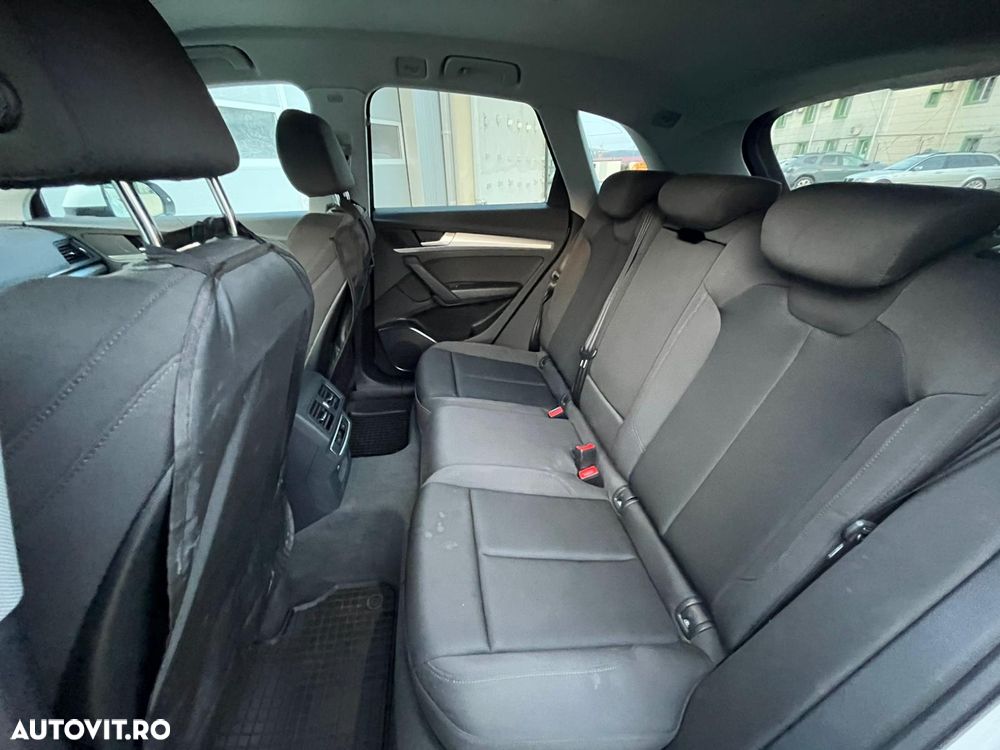 Audi Q5 40 TDI quattro S tronic MHEV Advanced - 4