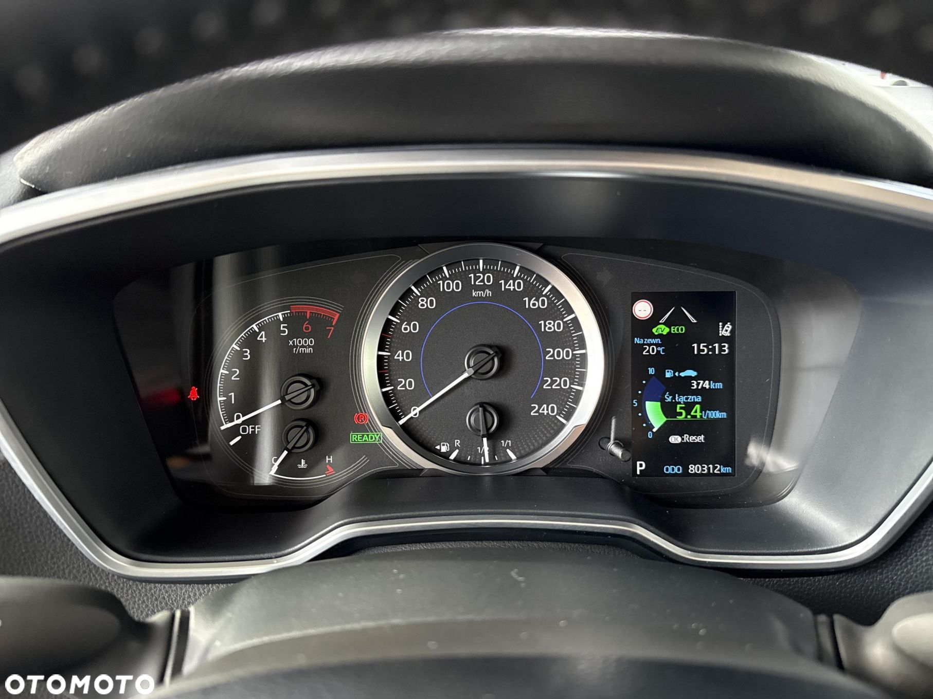Toyota Corolla 1.8 Hybrid Comfort - 17
