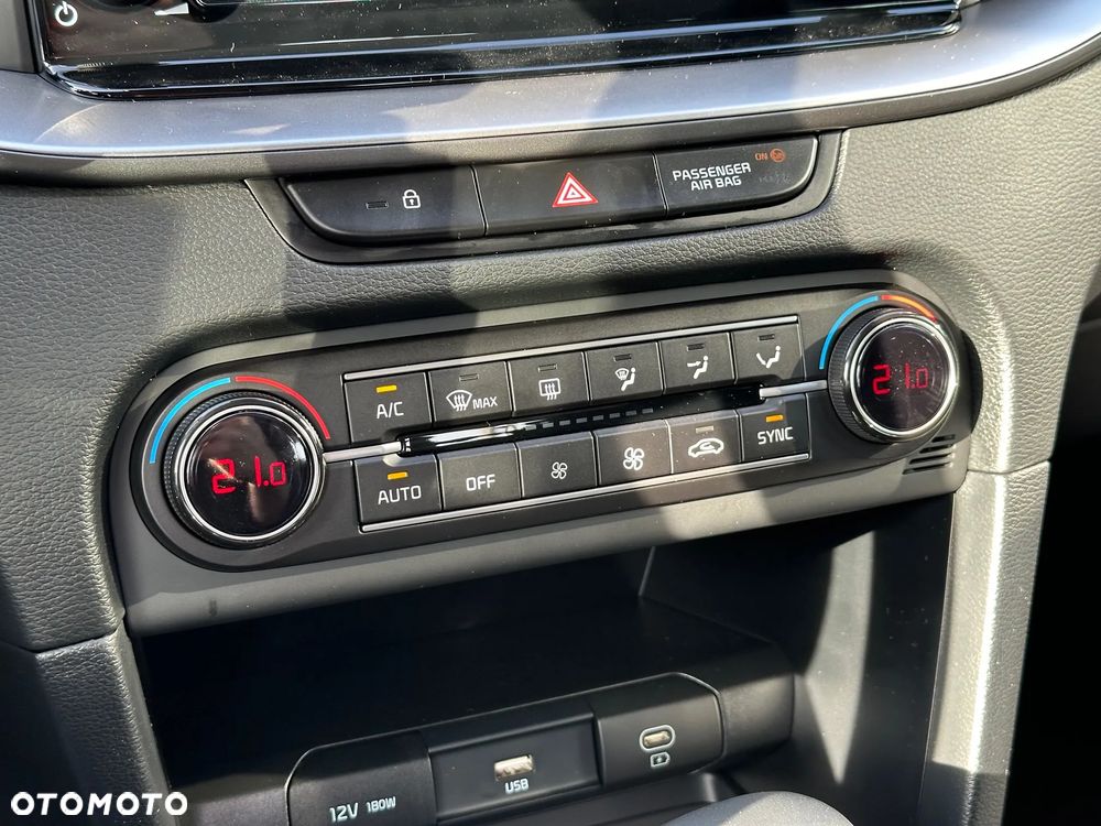 Kia Ceed 1.5 T-GDI M DCT - 19