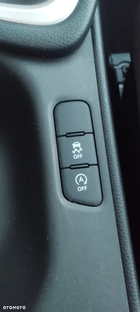 Toyota Yaris - 13