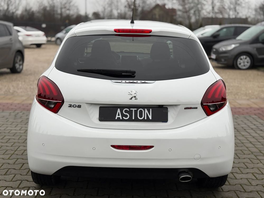 Peugeot 208 PureTech 110 Stop & Start Allure - 9