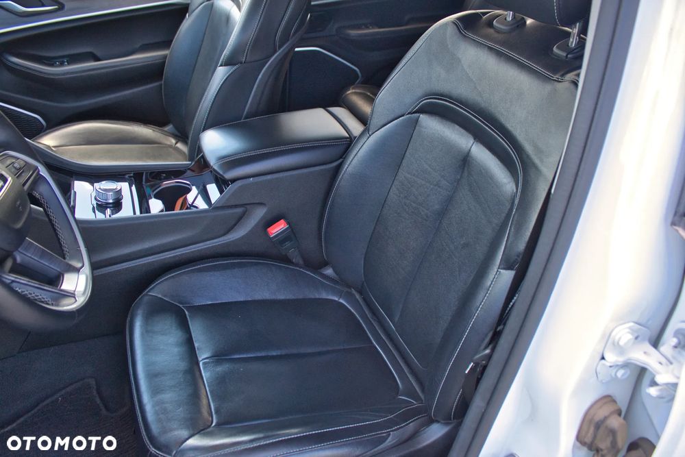Jeep Grand Cherokee - 13