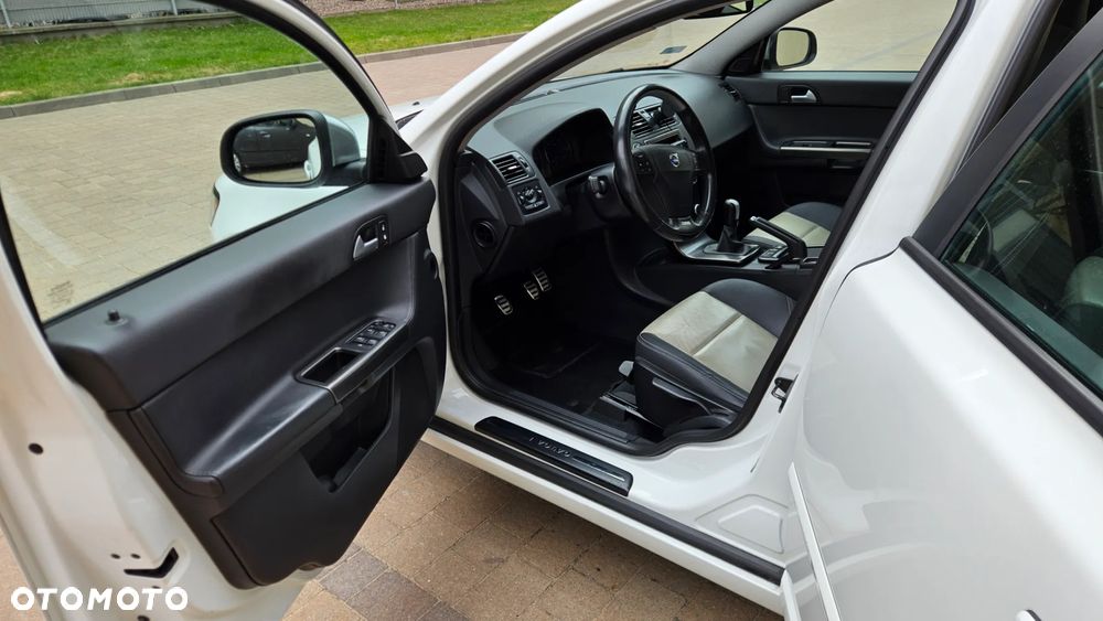 Volvo V50 D2 Kinetic - 15