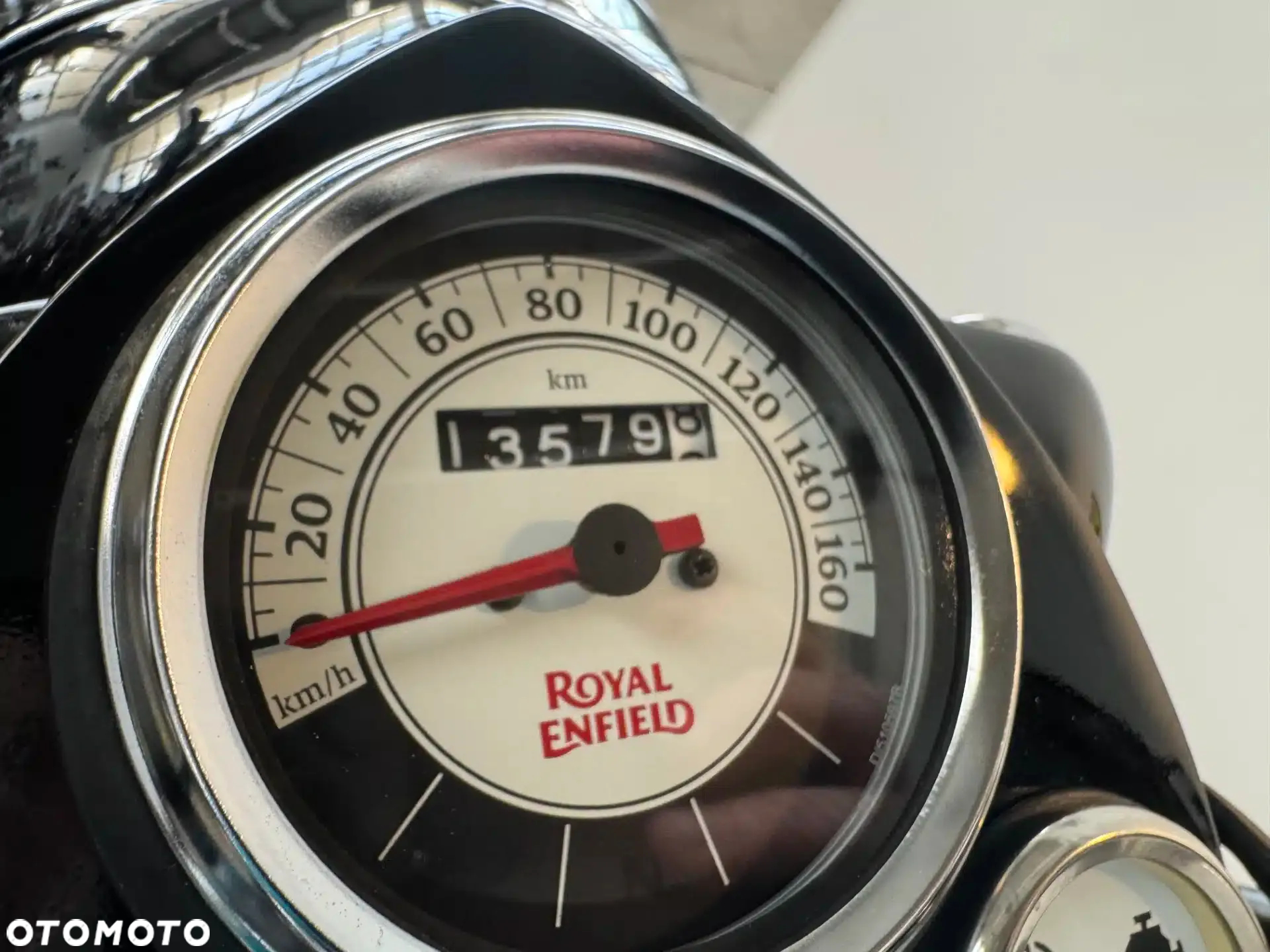 Royal Enfield Bullet - 32