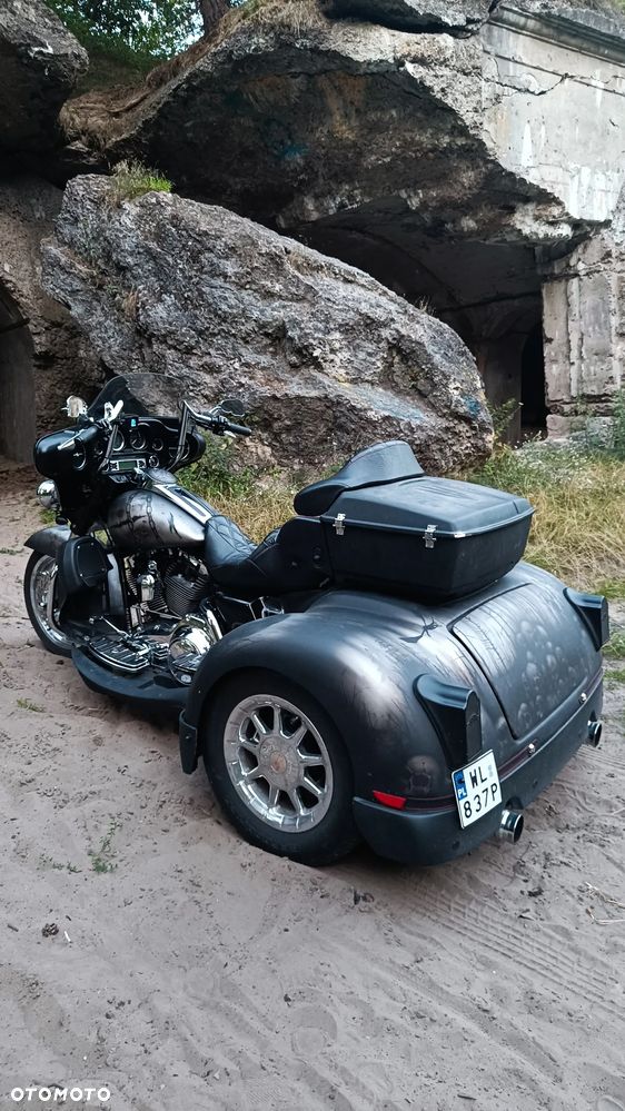 Harley-Davidson FLHTCU Ultra - 6